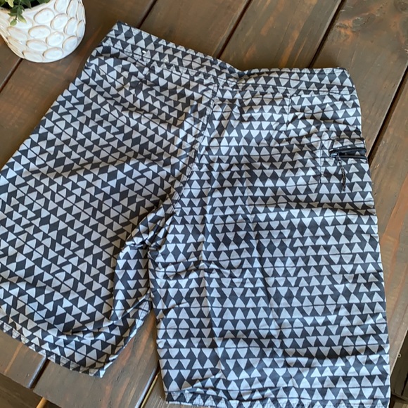 Patagonia size 31 Men’s Aztec Two-Tone Gray Boardshorts - Picture 4 of 5